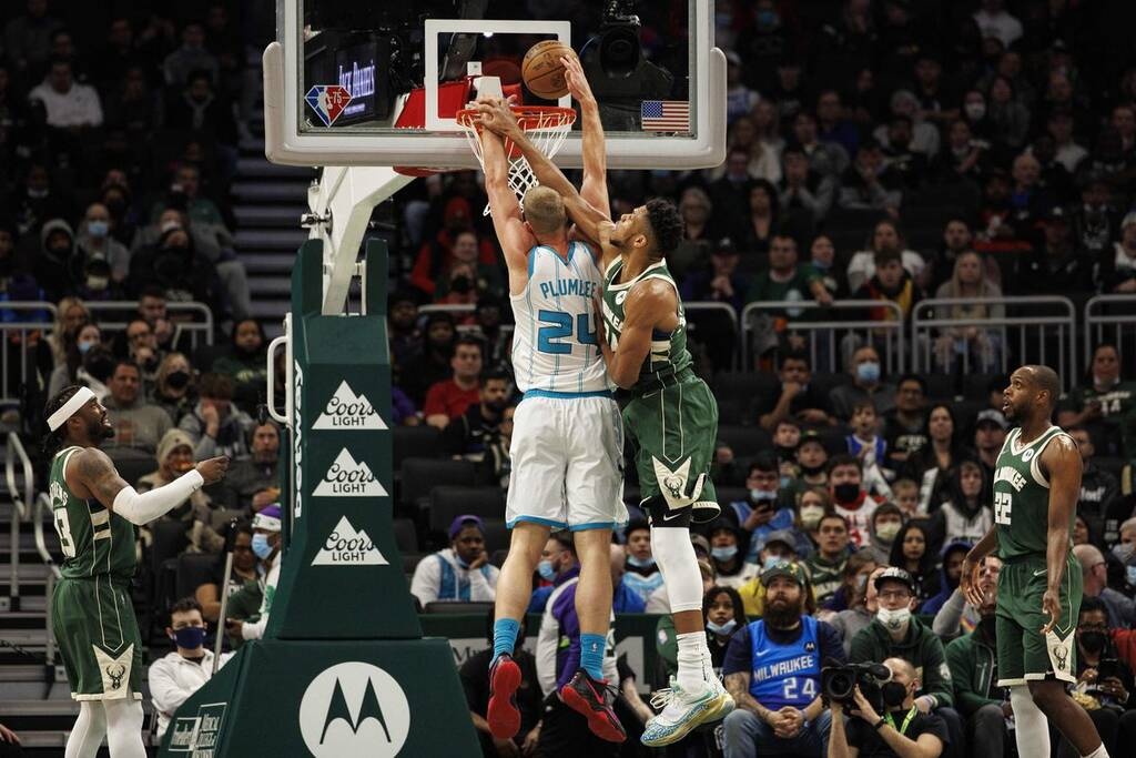 NBA: Οι καλύτερες στιγμές του Γιάννη Αντετοκούνμπο (photos+video)