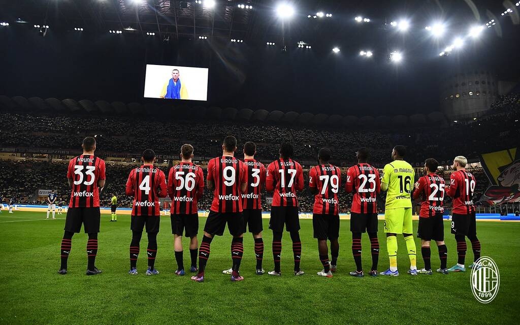 Πόλεμος στην Ουκρανία: Έστειλε μήνυμα ο Σεφτσένκο και αποθεώθηκε στο Μίλαν-Ίντερ (photos+video)