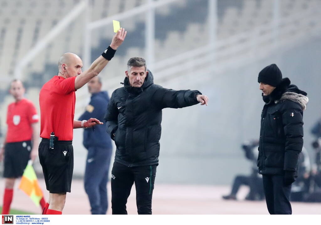 AEK-ΠΑΟΚ: Απευθείας κόκκινη σε Τσιγγάρας με VAR - Ένταση στο ΟΑΚΑ μετά την αποβολή
