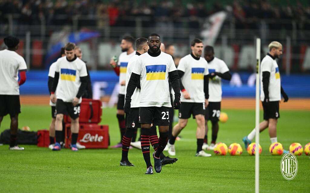 Πόλεμος στην Ουκρανία: Έστειλε μήνυμα ο Σεφτσένκο και αποθεώθηκε στο Μίλαν-Ίντερ (photos+video)