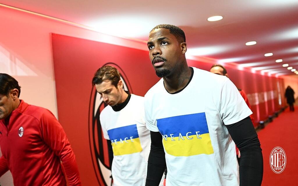 Πόλεμος στην Ουκρανία: Έστειλε μήνυμα ο Σεφτσένκο και αποθεώθηκε στο Μίλαν-Ίντερ (photos+video)