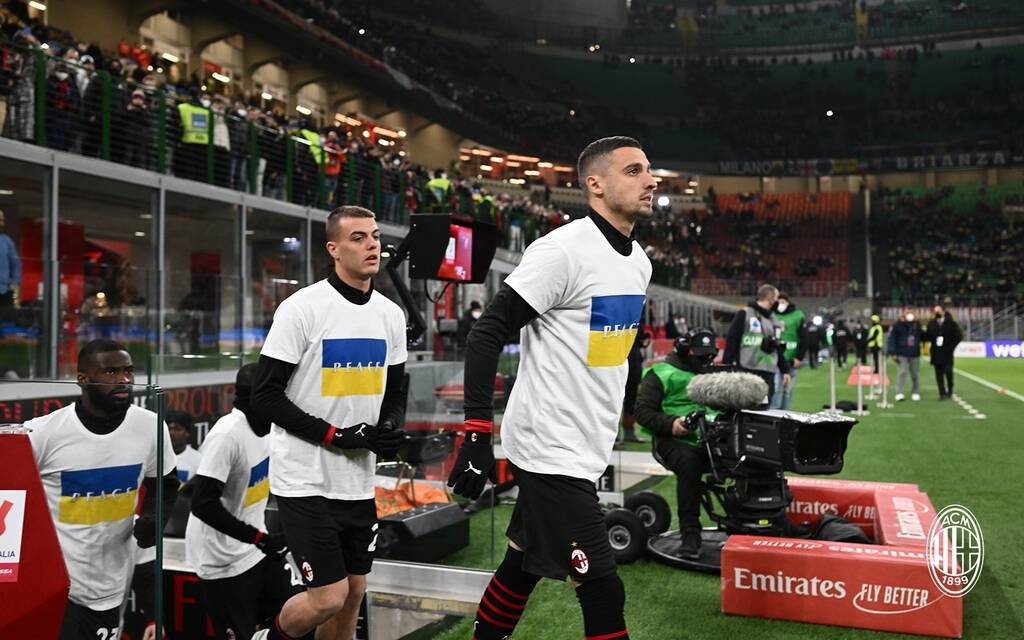 Πόλεμος στην Ουκρανία: Έστειλε μήνυμα ο Σεφτσένκο και αποθεώθηκε στο Μίλαν-Ίντερ (photos+video)