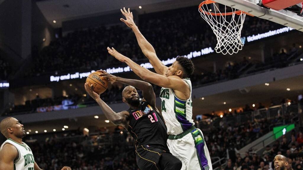 NBA: Πήραν το «θρίλερ» οι Μπακς - «Διπλός» Αντετοκούνμπο (photos+video)