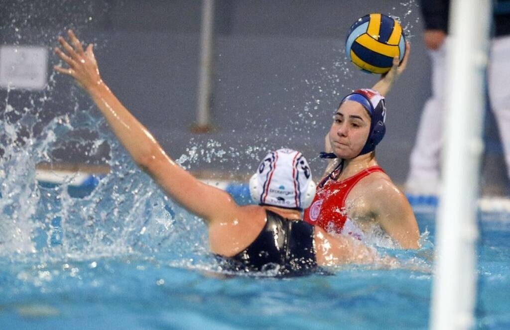 Κύπελλο Πόλο Γυναικών: Πρόκριση στα πέναλτι για ΑΕΚ, άνετα ο Ολυμπιακός και Εθνικός στο Final 4