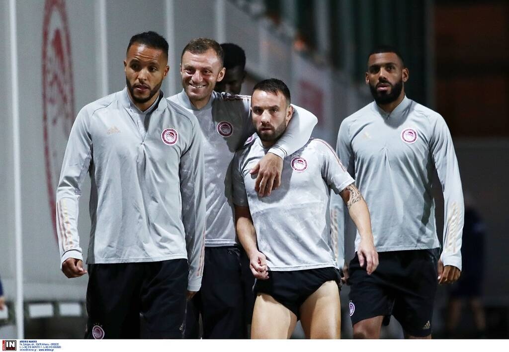 Ολυμπιακός: Τι ισχύει για Ελ Αραμπί, Βαλμπουενά, Αβραάμ - Οι σίγουροι και η δύσκολη περίπτωση (pics)