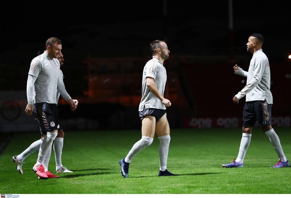 Ολυμπιακός: Τι ισχύει για Ελ Αραμπί, Βαλμπουενά, Αβραάμ - Οι σίγουροι και η δύσκολη περίπτωση (pics)