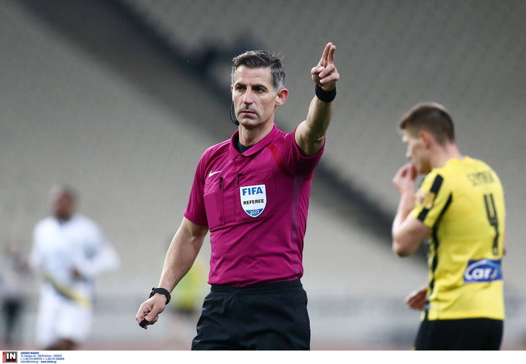 ΑΕΚ: «Μπαρούτι» με Σιδηρόπουλο ο Σιμάνσκι - Τι έγινε στην αποβολή του (photos+videos)