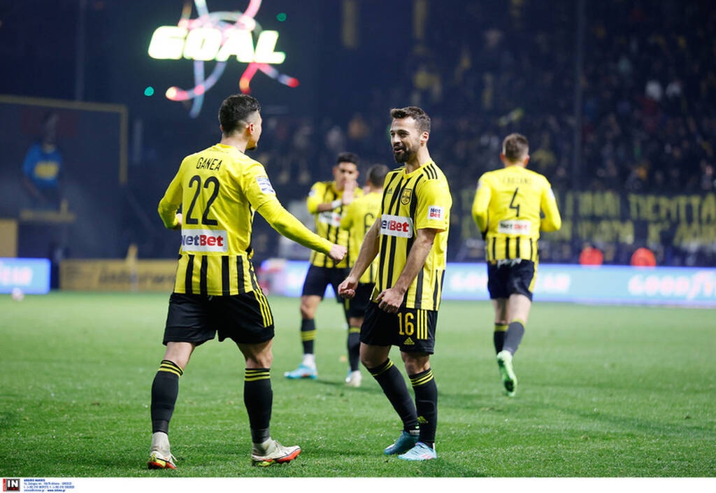 Άρης-Ολυμπιακός: Τέλος στην κατάρα από το 2010 - Τρέλα Μπούργος κι αφιέρωση σε Άλκη, Ματέο! (pics)