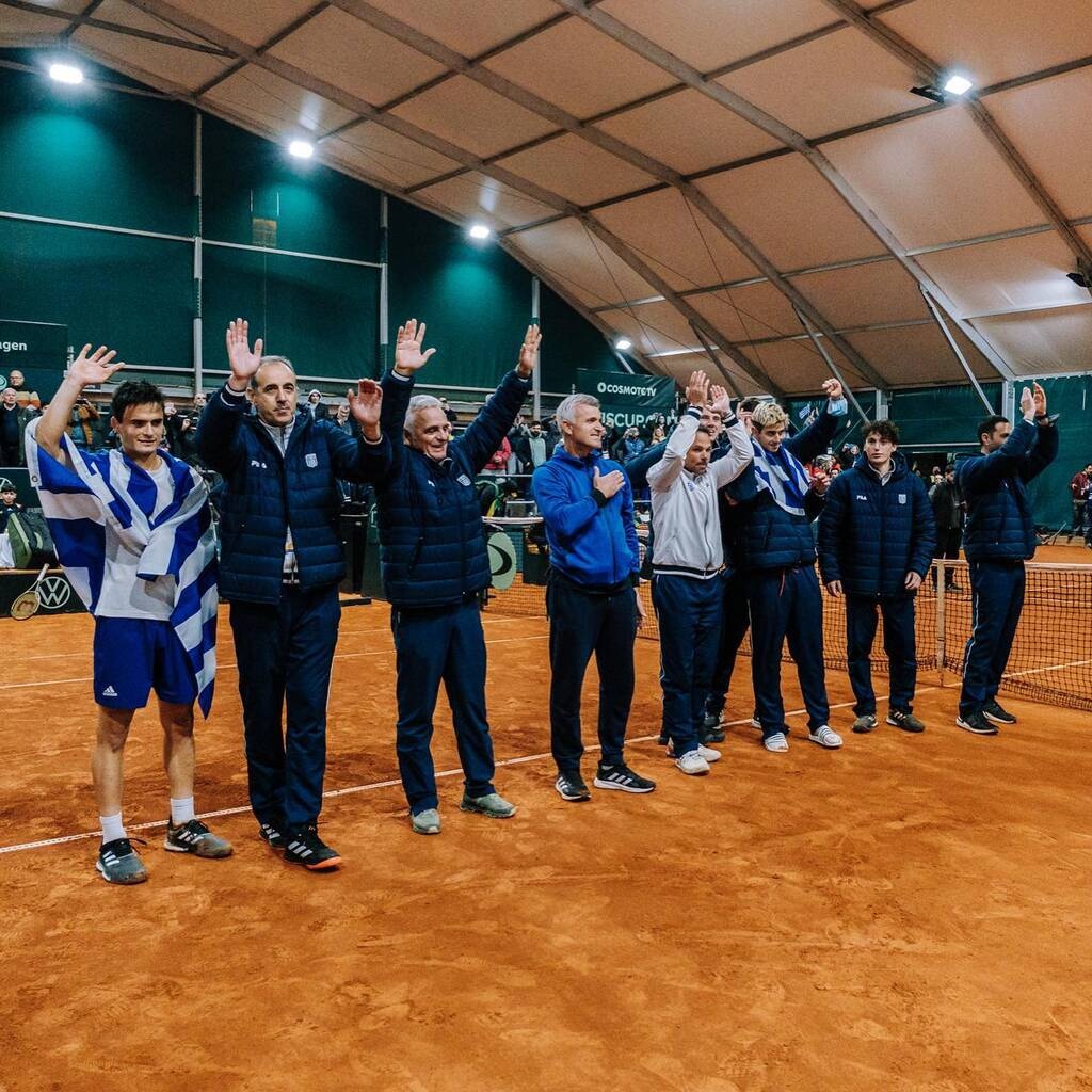 Davis Cup - Πέτρος Τσιτσιπάς: «Είναι κάτι τρομερό, κάτι που ονειρευόμουν»! (photos+videos)