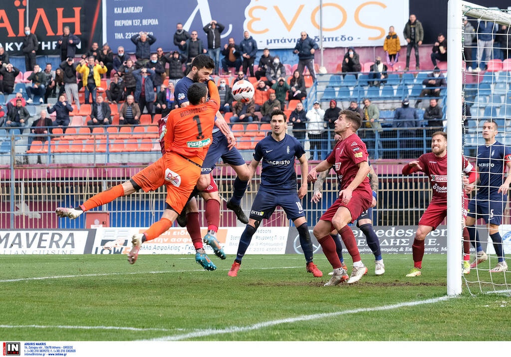Super League 2: Ισόπαλο το ντέρμπι κορυφής, με… νικήτρια τη Βέροια (photos+videos)