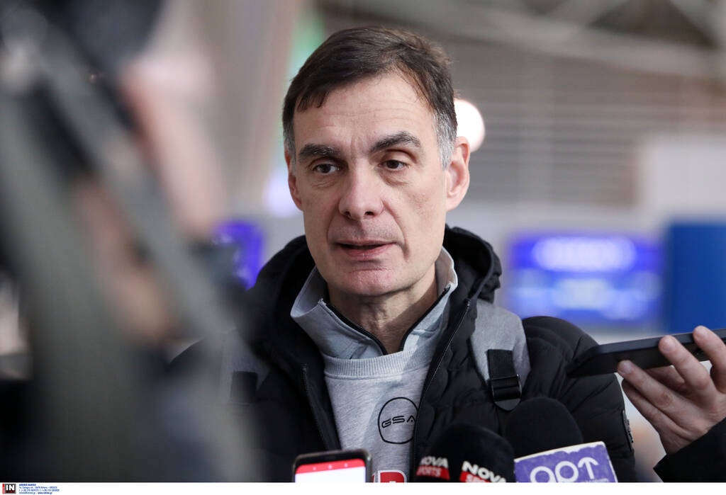 Μπαρτζώκας: «Πρώτα η πρόκριση του Ολυμπιακού στα playoffs και μετά η 4αδα» (photos)