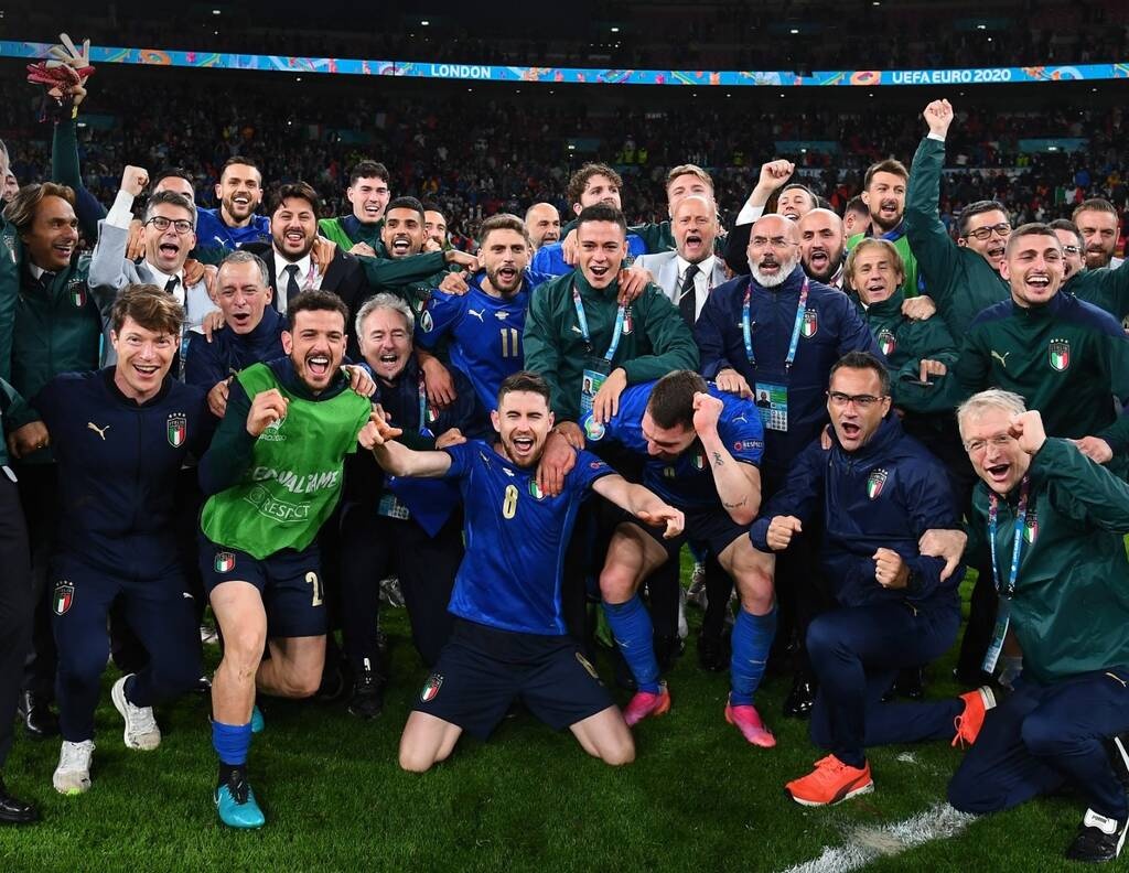 Ιταλία: Αλλαγή σελίδας 20 χρόνια μετά (Photos)