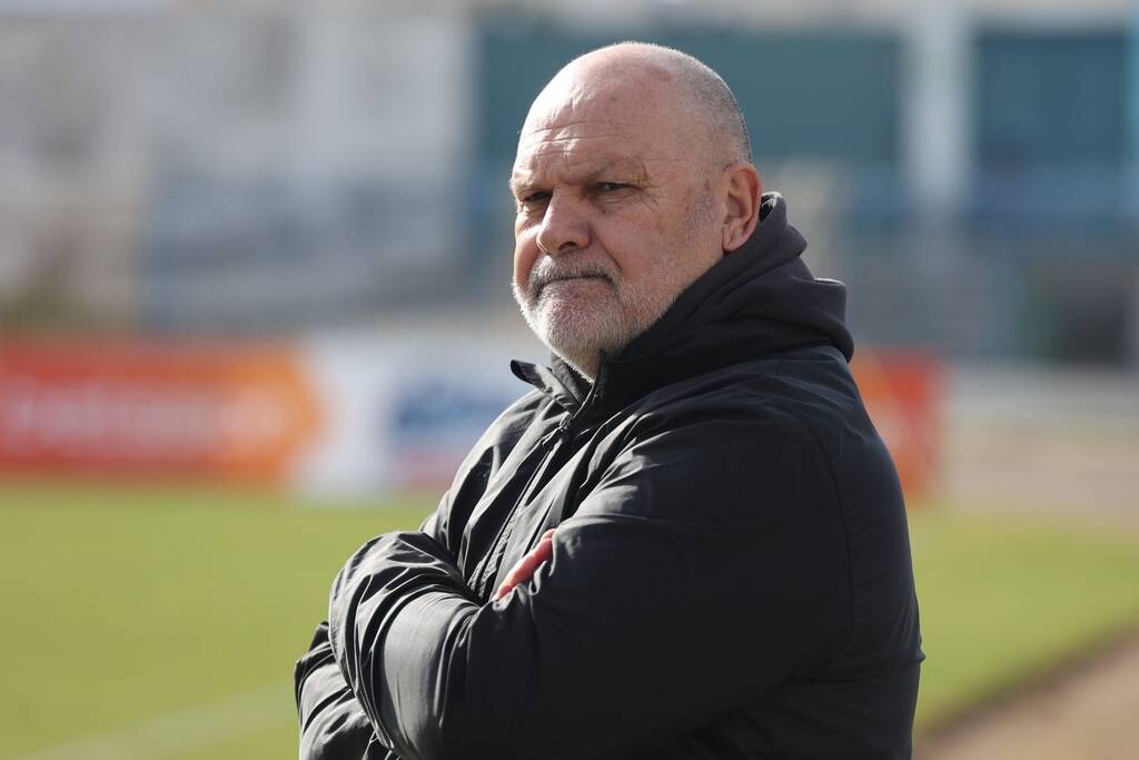 Super League 2: Νέο «διαζύγιο» με προπονητή και ομάδα - «Τελείωσε» μετά από νίκη με τριάρα (photos)