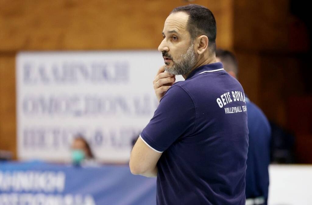 Final 4 Κυπέλλου Βόλεϊ – Ρούσης: «Παλέψαμε όσο μπορούσαμε αλλά έχει εμπειρία η Σαντορίνη» (video)