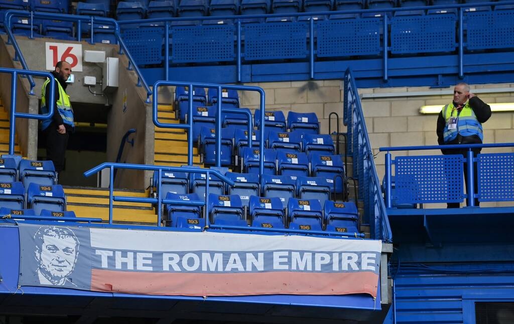 Premier League: Αποθέωση για Ρομάν Αμπράμοβιτς από τους οπαδούς της Τσέλσι (photos)