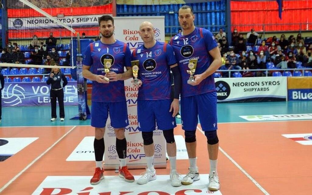 Volley League: Εύκολο «τρίποντο» ο Φοίνικας που «έπιασε» τον 3o Ολυμπιακό