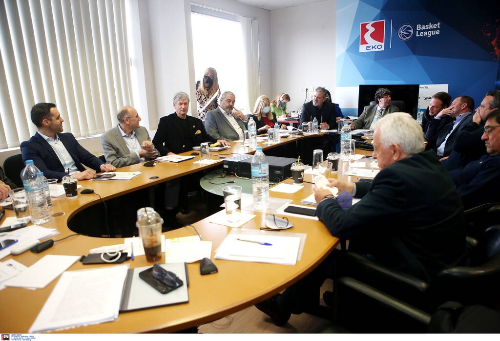 ΕΣΑΚΕ: Αποφάσισαν ίδια εγγυητική, αυστηρότερα κριτήρια αδειοδότησης παρουσία Λιόλιου!