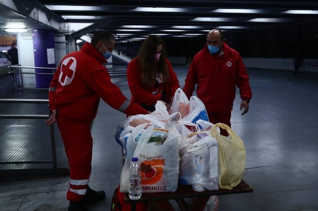 ΕΣΑΚΕ: Ένωσαν τις δυνάμεις τους στην ανθρωπιστική βοήθεια για την Ουκρανία