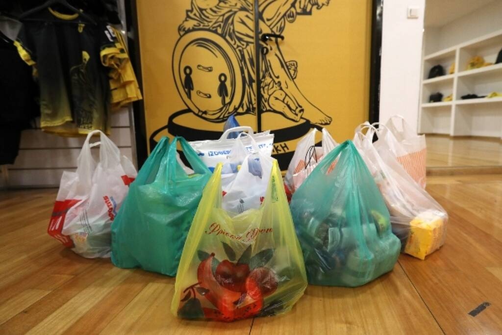 ΕΣΑΚΕ: Ένωσαν τις δυνάμεις τους στην ανθρωπιστική βοήθεια για την Ουκρανία
