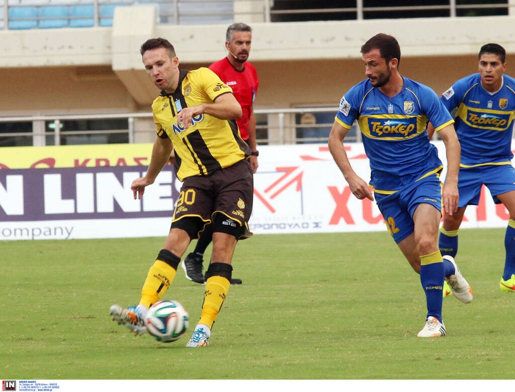 Πόλεμος στην Ουκρανία: Πρώην παίκτης ελληνικής ομάδας πήρε όπλο και πήγε να πολεμήσει (photos)