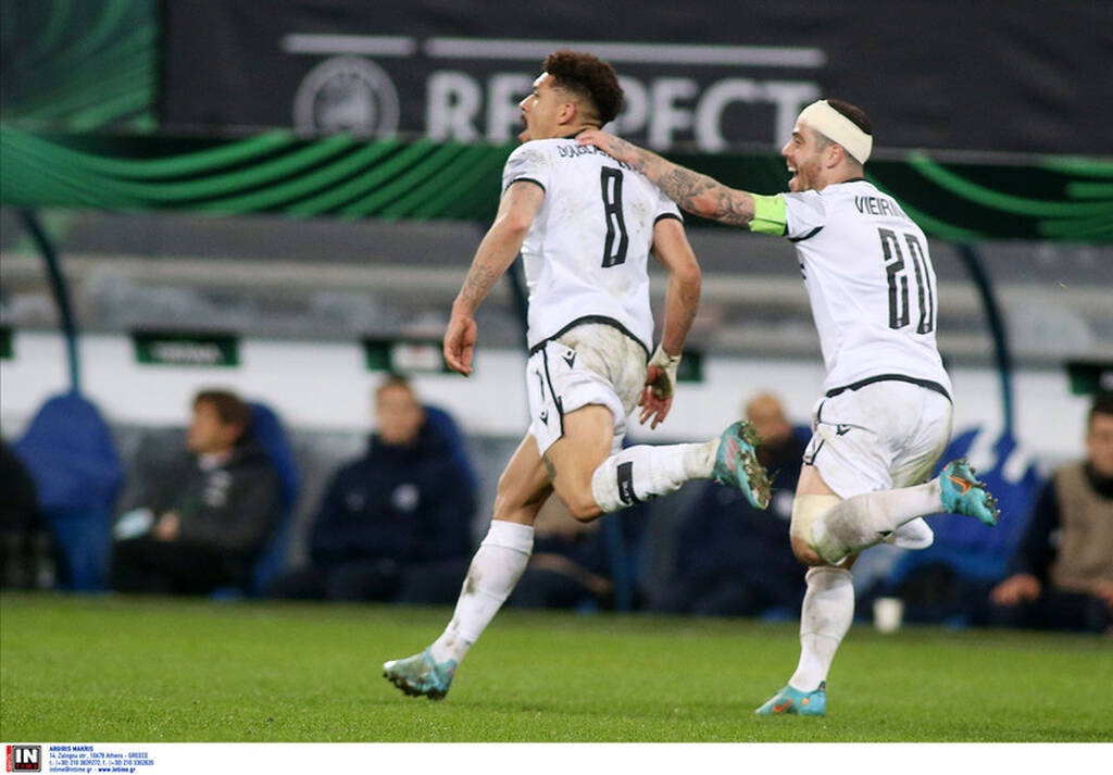 Γάνδη-ΠΑΟΚ 1-2: Οι πανηγυρισμοί των παικτών του «Δικεφάλου» και τρέλα στην εξέδρα! (video+photos)