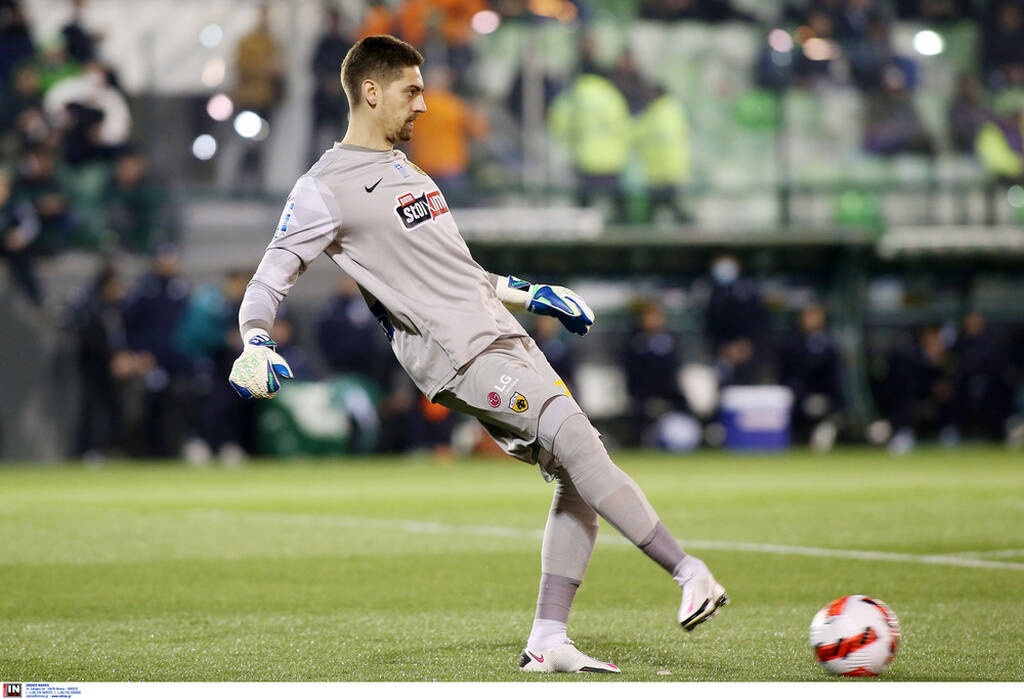 ΑΕΚ: Νέος «συναγερμός» πριν τον ΠΑΟΚ - Εγκατέλειψε ο Στάνκοβιτς