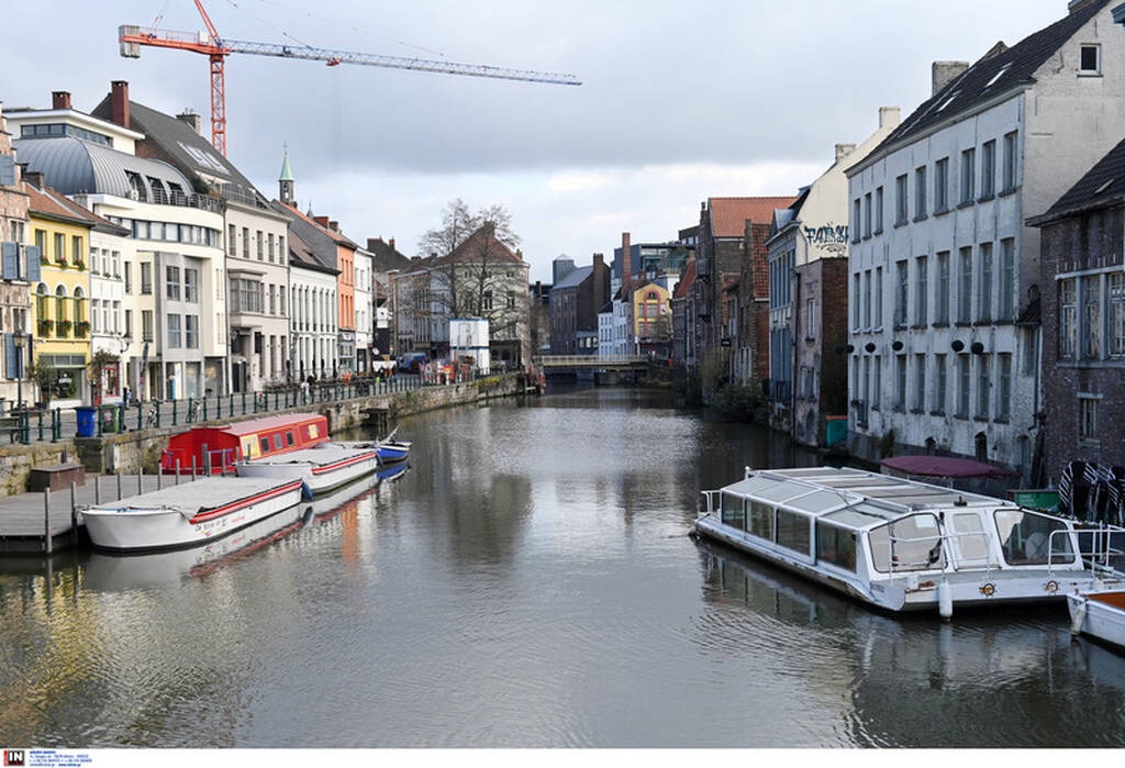 Γάνδη-ΠΑΟΚ: Κατάληψη στο κέντρo της πόλης και ατμόσφαιρα γηπέδου οι φίλοι του «Δικεφάλου» (vid)