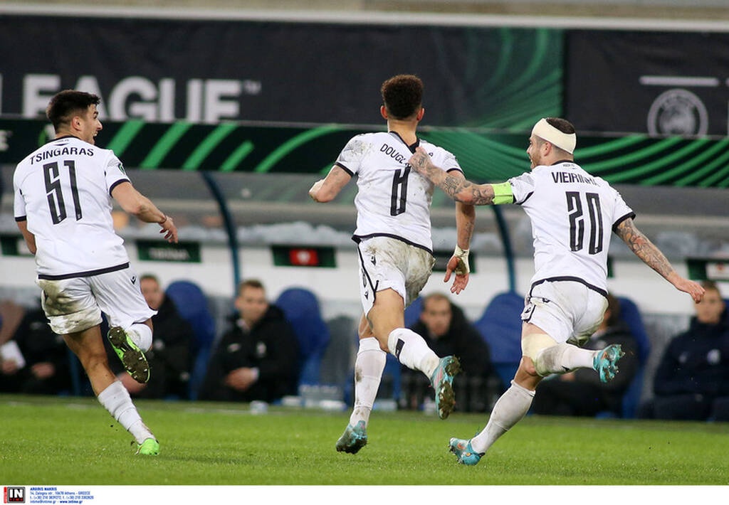 Γάνδη-ΠΑΟΚ 1-2: Οι πανηγυρισμοί των παικτών του «Δικεφάλου» και τρέλα στην εξέδρα! (video+photos)