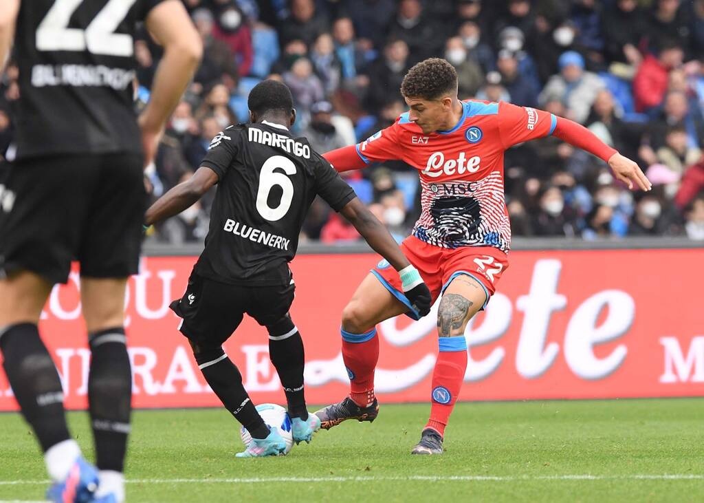 Serie A: Εκπληκτικός Οσιμέν έστειλε τη Νάπολι στην κορυφή (Videos+Photos)