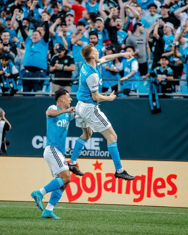 Άνοιξε λογαριασμό με γκολάρες στο MLS ο πρώην άσος του ΠΑΟΚ Κάρολ Σφιντέρσκι! (vid+pics)