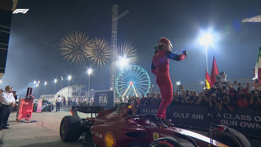 Formula 1: Κυριαρχία της Ferrari στο Μπαχρέιν, τρίτος ο Χάμιλτον - Καταστροφή για Φερστάπεν (photos)
