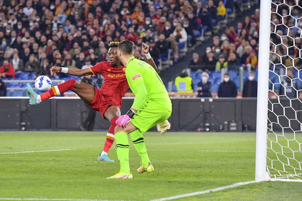 Serie A: Ποιο Ντέρμπι; Η Ρόμα «σκόρπισε» τη Λάτσιο! (Videos+Photos)