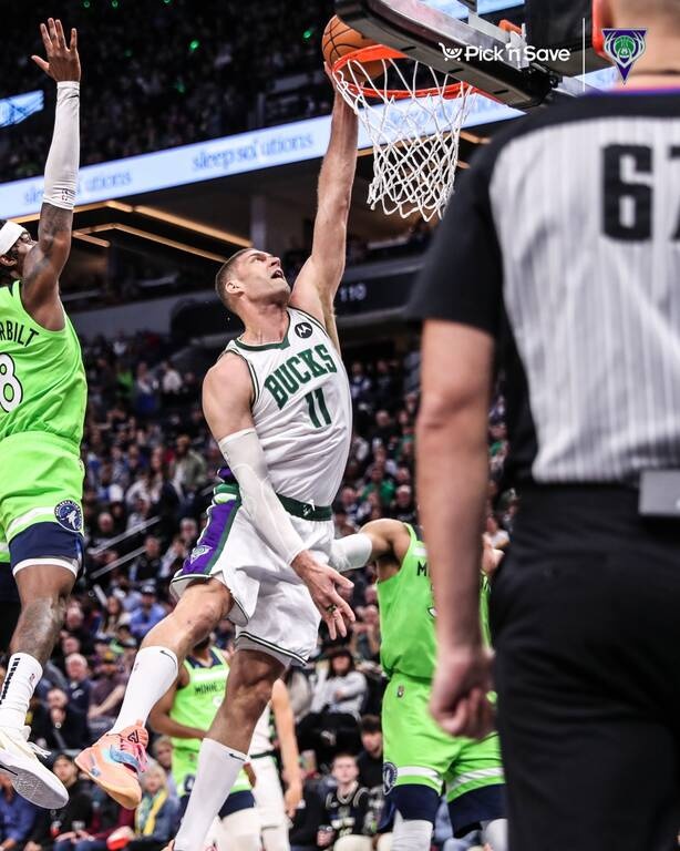 NBA: Έλειπε ο Giannis, «χόρευαν» οι «Λύκοι» (photos+video)
