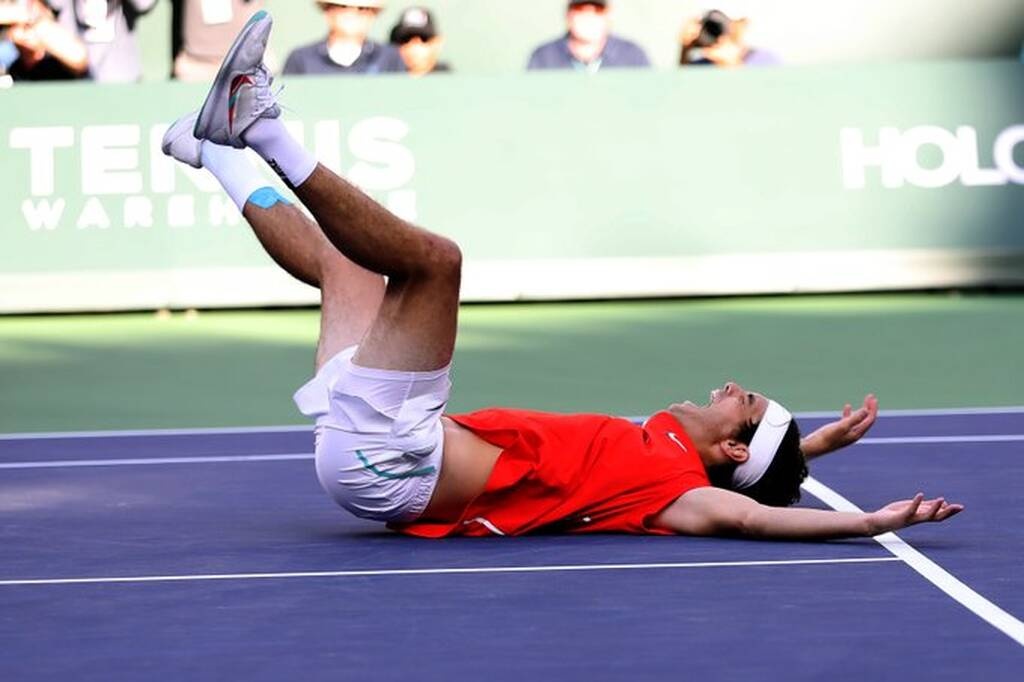 Indian Wells: Σταμάτησε τον Ναδάλ και σήκωσε την Κούπα ο Captain America, Τέιλορ Φριτζ (video)