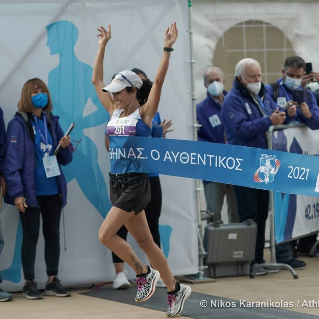 Γκλόρια Πριβιλέτζιο στο Onsports: «Η γυναίκα έχει βγει μπροστά. Είμαστε δυνατές αρκεί να μιλάμε»!
