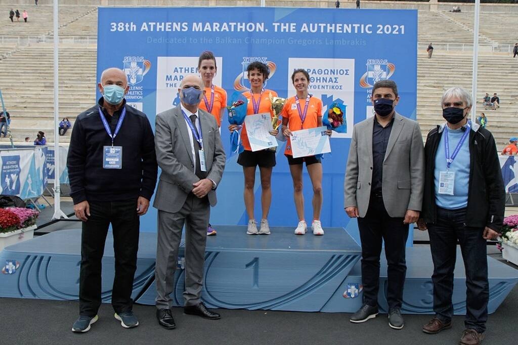 Γκλόρια Πριβιλέτζιο στο Onsports: «Η γυναίκα έχει βγει μπροστά. Είμαστε δυνατές αρκεί να μιλάμε»!