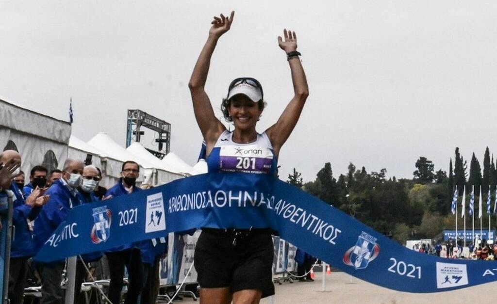 Γκλόρια Πριβιλέτζιο στο Onsports: «Η γυναίκα έχει βγει μπροστά. Είμαστε δυνατές αρκεί να μιλάμε»!