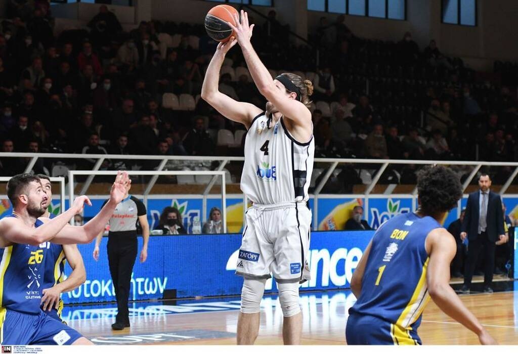 Απόλλων Πάτρας-Λαύριο 72-62: Βήμα παραμονής για τους Αχαιούς