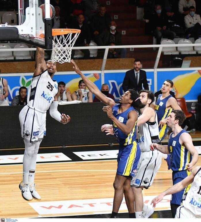 Απόλλων Πάτρας-Λαύριο 72-62: Βήμα παραμονής για τους Αχαιούς