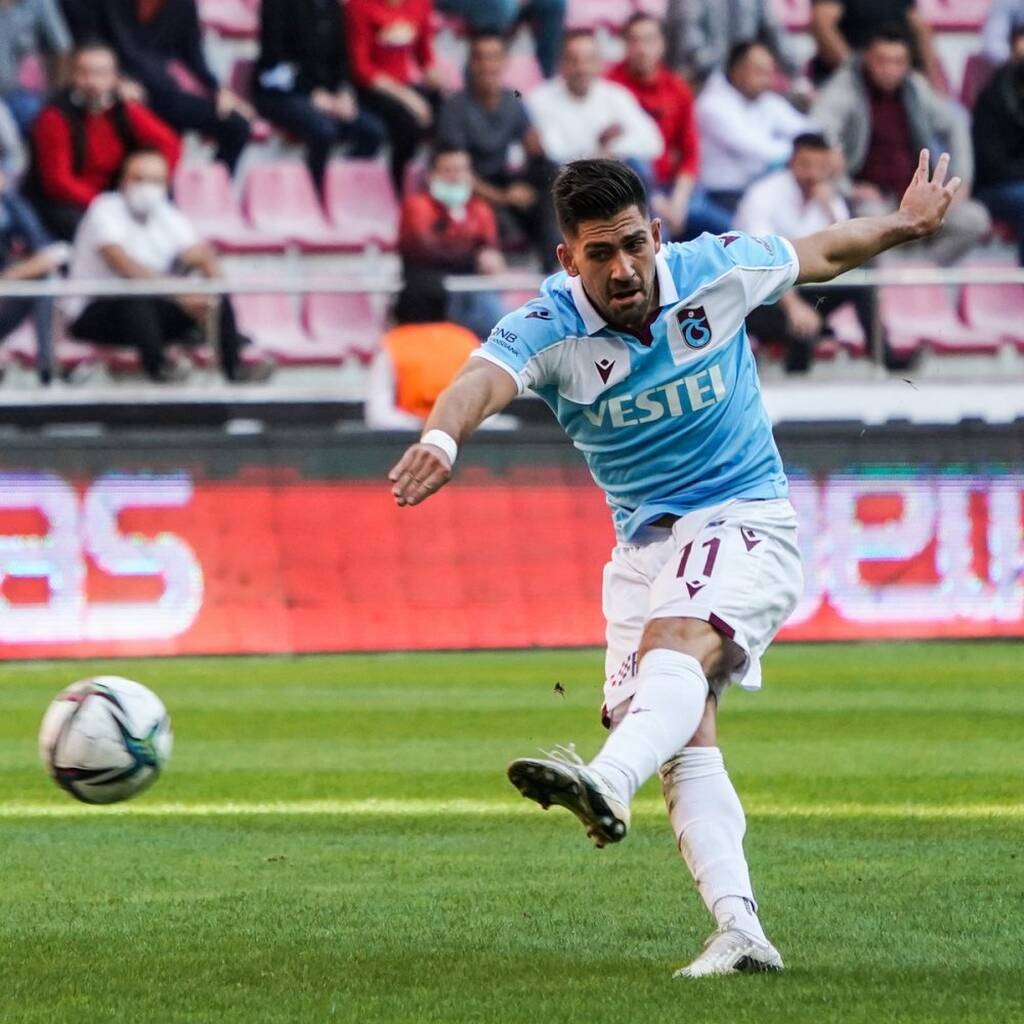 Τάσος Μπακασέτας: Το «τρελό» ποσό που ζητά η Τραμπζονσπόρ και το ενδιαφέρον για τον διενθνή φορ