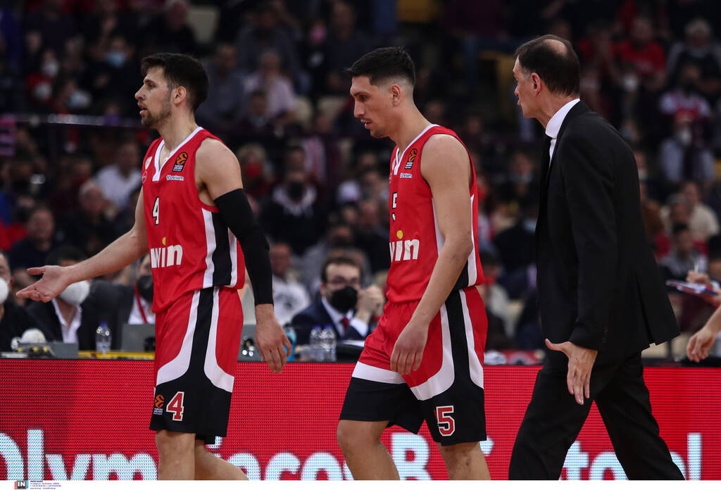 Ολυμπιακός-Μπαρτσελόνα: Το «τρελό» τρίποντο του Καλάθη που έφερε έκρηξη του Μπαρτζώκα (video+photos)