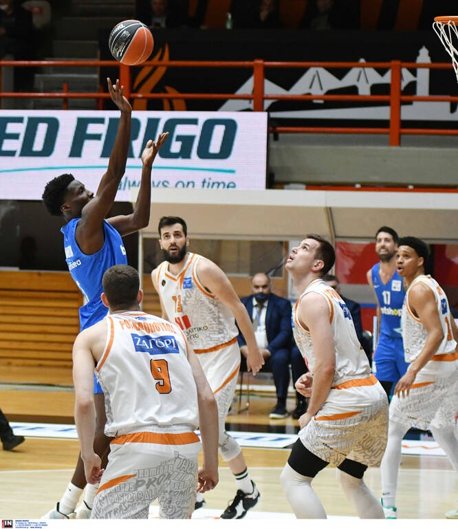 Προμηθέας-Ιωνικός 88-84: Γλίτωσε το κάζο με άχαστο Αγραβάνη!