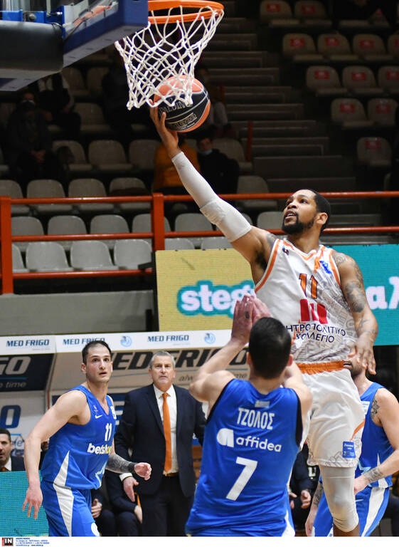 Προμηθέας-Ιωνικός 88-84: Γλίτωσε το κάζο με άχαστο Αγραβάνη!