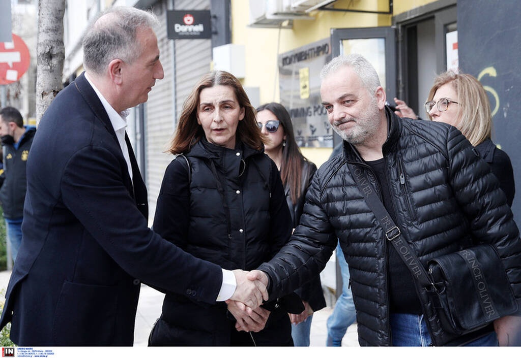 Άρης-ΠΑΣ Γιάννινα: Μετονομάστηκε σε «Άλκης Καμπανός» η θύρα των VIP - Συγκλονιστικό γκράφιτι (pics)