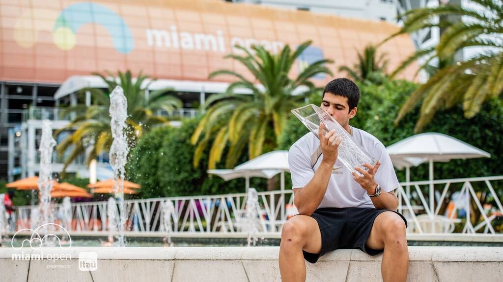 Το παιδί θαύμα πρωταθλητής στο Miami Open- Αλκαράθ: «Δεν έχω λόγια να περιγράψω πως νιώθω»(pics+vid)