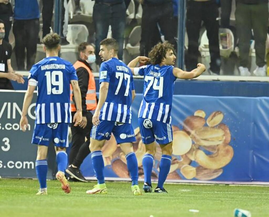 Χάος στην Κύπρο - Τέσσερις κόκκινες ο ΑΠΟΕΛ κόντρα στην Ανόρθωση, κυνήγησαν τον Ουάρντα!