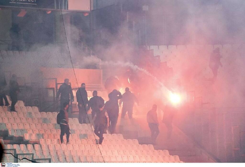 Μαρσέιγ-ΠΑΟΚ: Μάχες σώμα με σώμα στις εξέδρες - Ανταλλαγές καπνογόνων - Νέα ανατριχιαστικά βίντεο