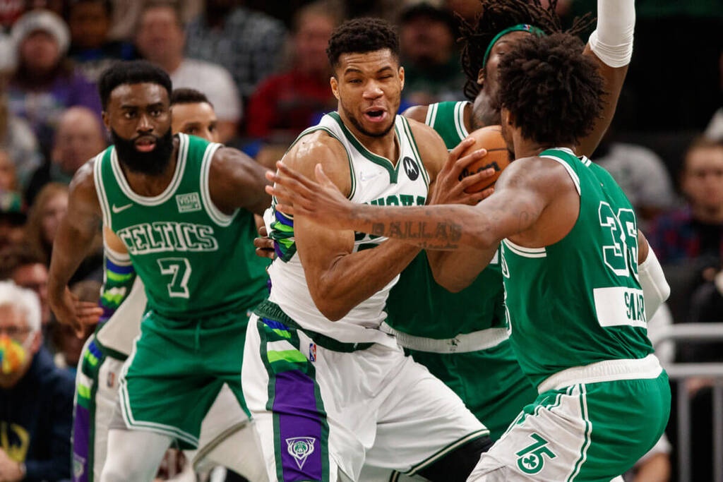 NBA: Τσάκισαν τους Μπακς και «βλέπουν» 2η θέση οι Μπακς - Κομβικός Αντετοκούνμπο