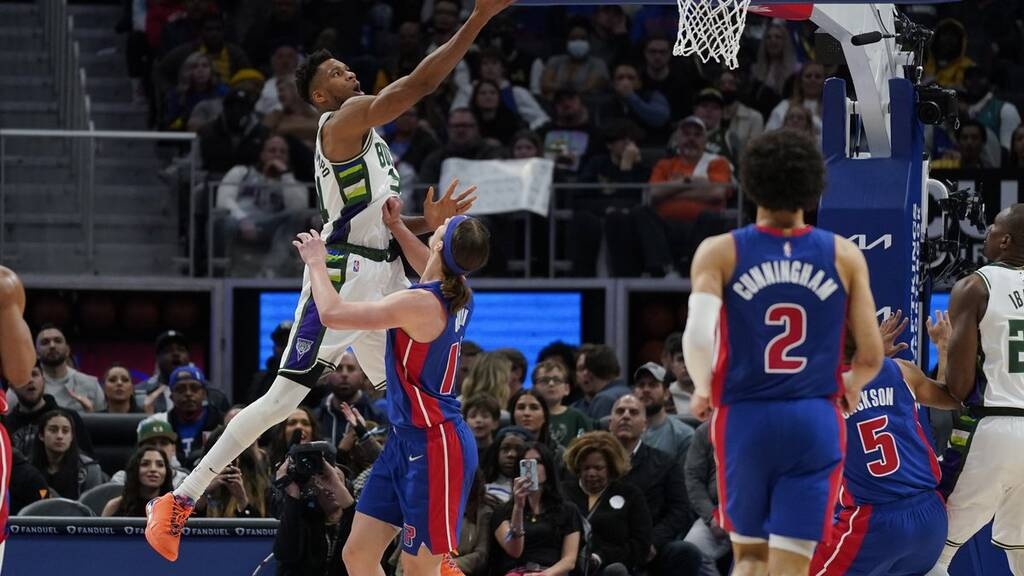 NBA: Οι καλύτερες στιγμές του Γιάννη Αντετοκούνμπο (photos+video)