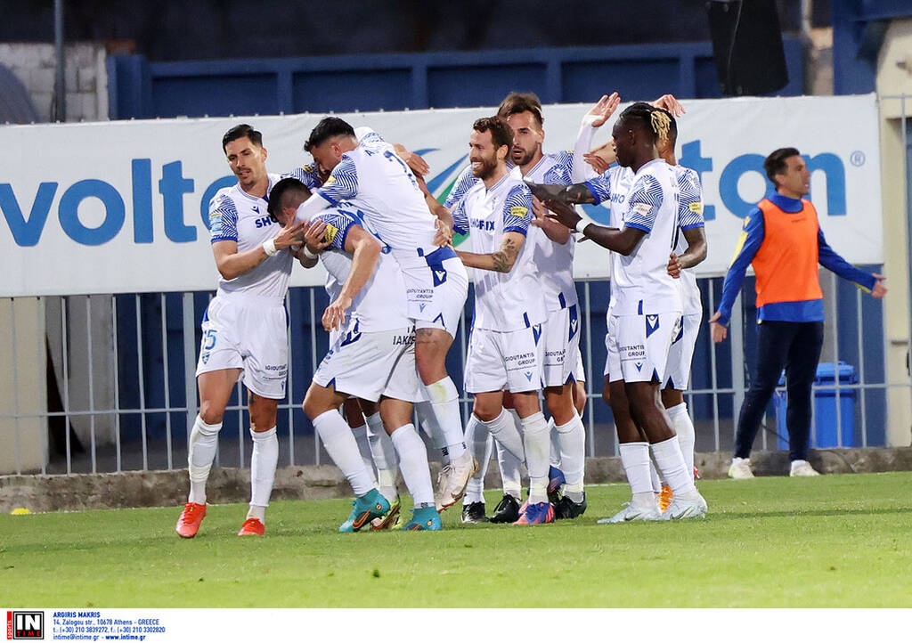 Αστέρας Τρίπολης-Ιωνικός 2-3: Διπλό με «καυτό» Μάντζη οι Νικαιώτες